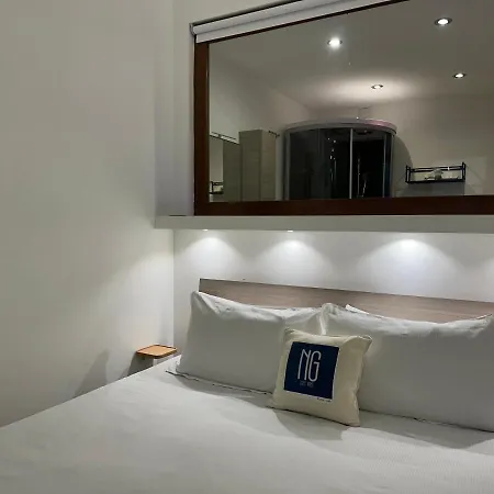 Ng Collection Piazza Castello Σάσαρι